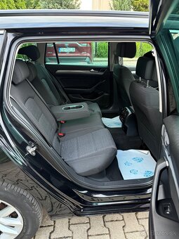 Volkswagen Passat Variant 2.0 TDI EVO Business DSG - 8