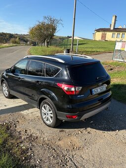 FORD KUGA 2.0TDCI 110KW COOL & CONNECT 91 tis. Km, 2017 - 8