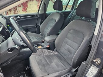 VW Golf Variant 2019 1,5 AT DSG - 8