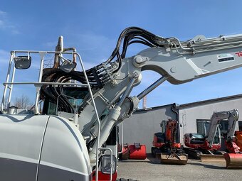Takeuchi TB 2150R 1727MTH - 4xlžíce - 8