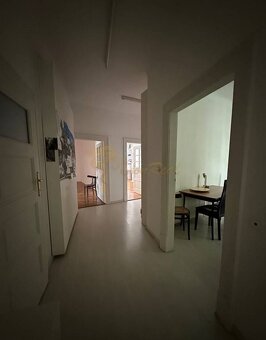 3,5 izb. byt v priamo centre Bratislavy na pešej zóne - 8