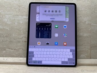 iPad Pro 13 M4 512gb Silver, kapacita: 100% (1 cyklus) - 8