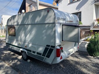 Obytný prives karavan - 8