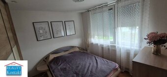 Na PREDAJ prerobený 2 izbový BYT s balkónom- širšie CENTRUM - 8