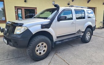Nissan Pathfinder 2,5dci 4x4 128kw - 8