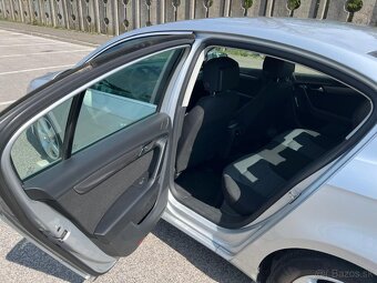 Passat B7 sedan 103kW CFFB manual diesel - 8