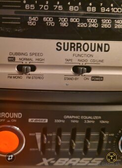 X- BASS dvojkazetový Rádiomagnetofón SHARP SURROUND - 8