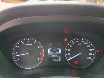 Hyundai i 20 Active - 8