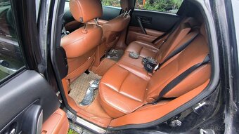Infiniti - 8