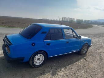 Skoda 120L - 8