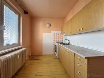 Výnimočný 3-izbový byt s balkónom v priamom centre - 8