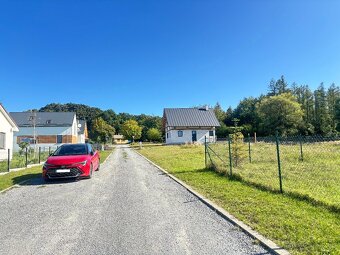 POSLEDNÝ STAVEBNÝ POZEMOK - ZLATNÍCKA DOLINA - 8