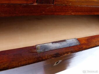 Starožitná Komoda - Mahagónove drevo - Intarzia - r.1900 - 8