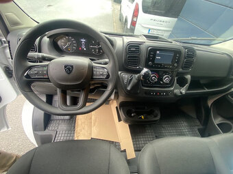 PEUGEOT BOXER 2,2 BlueHDI 140k 8 A/T Van 3,5t | L3H2 - 8
