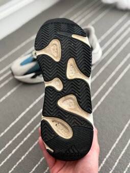 Predám Adidas yeezy 700 wave runner - 8