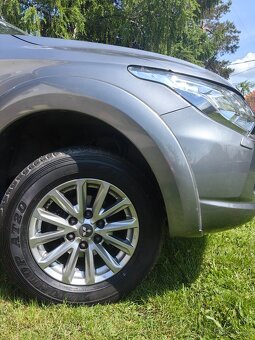 L200 - 8