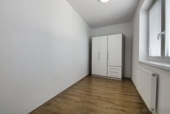 3 Izbový byt s balkónom, parkovacie státie, Biely Kostol - 8