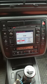Predám Seat alhambra 2,0tdi 103 kw - 8