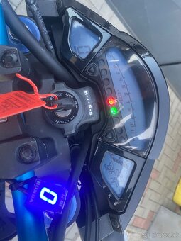 Honda CB1000R - 8