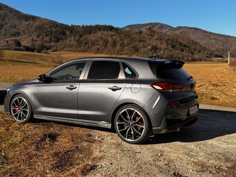 Hyundai i30N - 8
