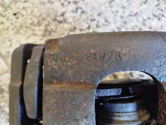 Predám náhradné diely Opel VectraC/Saab - 8