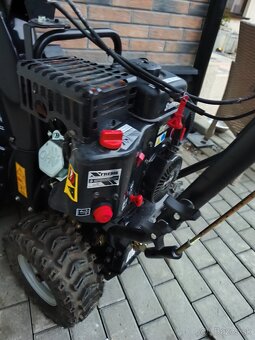 Zánovná snehová fréza - 8