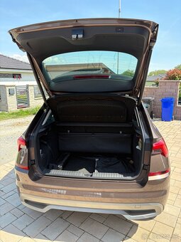 Predám Škodu Kamiq r.v. 2021, 1.0Tsi 81kw., m6 - 8