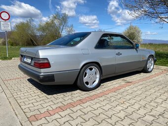 Mercedes-Benz w124 coupe 3.0 24v - 8