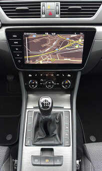 Škoda Superb, 1.5TSi,110kw,STYLE,2021 - 8