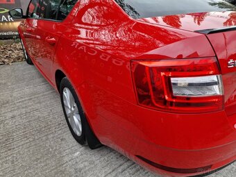 Škoda Octavia 1.5 TSI Style - 8