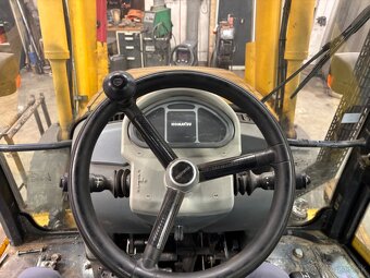 KOMATSU WB 93R-5EO - 8