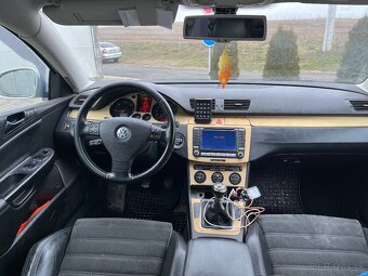 Volkswagen Passat B6 - 8