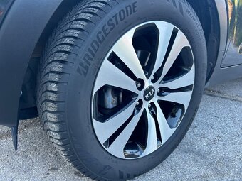 KIA SPORTAGE 1.7CRDI 2014 - 8