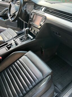 Volkswagen Passat B8 - 8