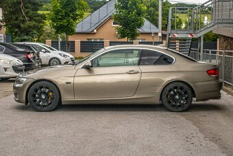 BMW Rad 3 Coupé 330 xd A/T - 8