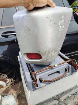 Toyota RAV4 - 8