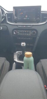 Kia Ceed SW 1.5 T-GDi Gold, MT6, 8/2023 - 8
