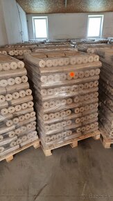 Brikety Rašelina Drevo buk dub Uhlie smrek - 8