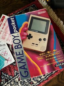 Nintendo GameBoy Pocket Gold Limited Edition - 8