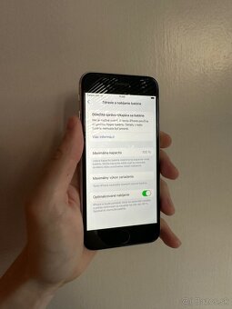 iPhone SE 2020 64gb - vada, čítať popis - 8
