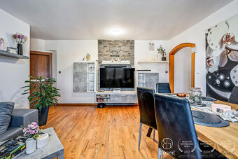 BOSEN | Slnečný 3-izbový byt s balkónom v Hranovnici - 8