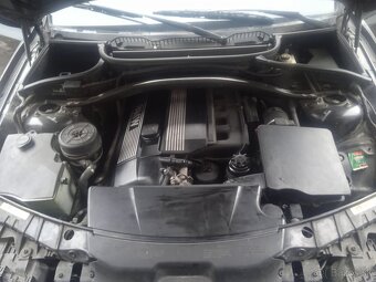 BMW X3 3.0i manuál 2005, 250 000 km - 8