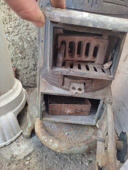 2 starožitné pece - 8