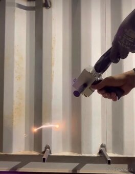 Laser na čistenie 1500W,pôvodná cena 14 000 €,len 121 hodín - 8