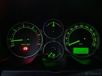 Land Rover Freelander TD4 (2004) - 8