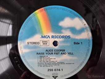 Lp ALICE COOPER - Raise Your Fist and Yell - 8