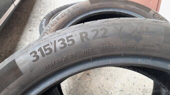 275/40 r22 - 8