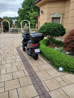 Piaggio MP3 500 HPE 2022 - 8