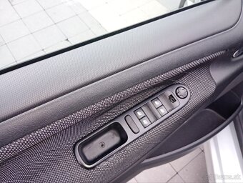 Peugeot 207sw - 8