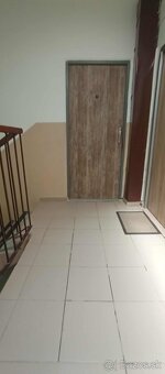 2+1 izbový byt s loggiou – Poltár, Sklárska ulica - 8